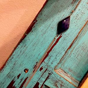 Cute adjustable necklace Navy blue jewel NWOT